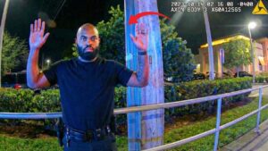 Fake Cops Kidnap Man for 0,000 & Find Out They Grabbed the Wrong Person Instead Fake Cops Kidnap Man for 0,000 & Find Out They Grabbed the Wrong Person Instead